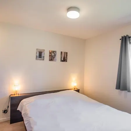 Le Bleu Nr 27 펜션 라카펠메라버